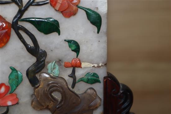 A pair of Chinese hardstone and coral table screens with hongmu stands, early 20th century, Total height 27cm